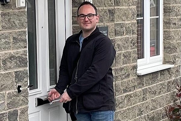 David delivering G/E campaign leaflet